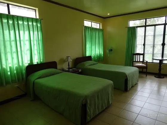 Deluxe Dört Kişilik Oda