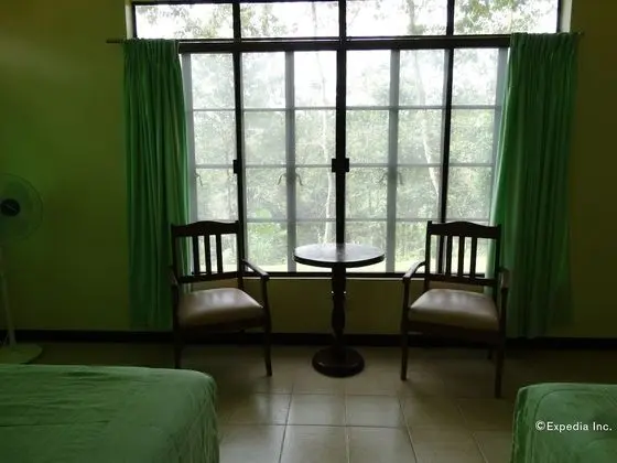 Deluxe Dört Kişilik Oda