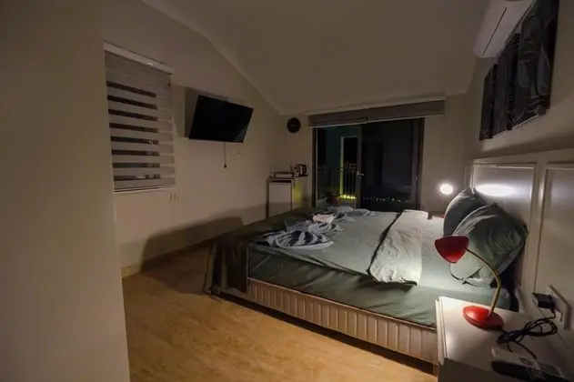 Aile Odası, Dağ veya Havuz Manzaralı, Balkon veya Teraslı