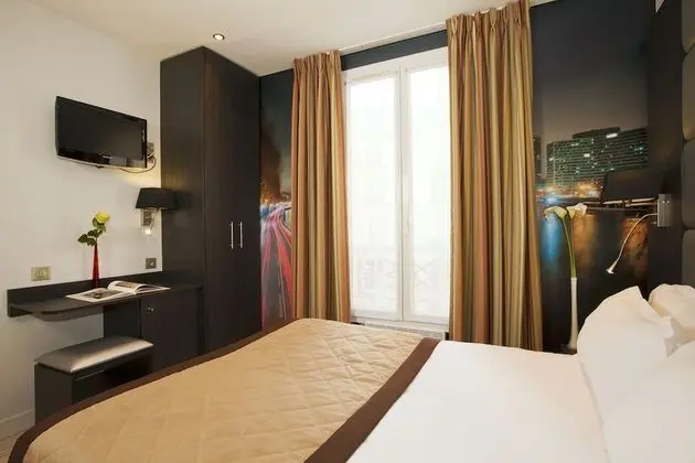 Tek Büyük Yataklı Oda