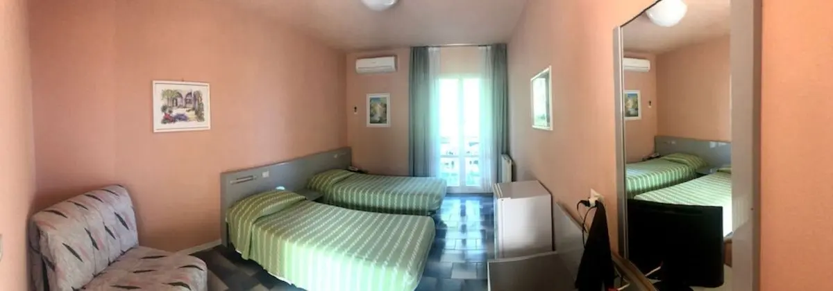 Comfort Üç Kişilik Oda, Balkon