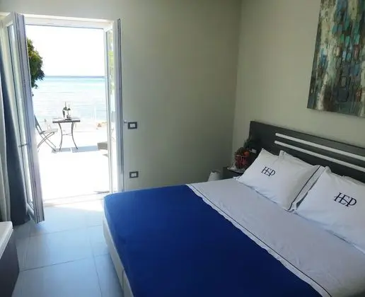 Exclusive Tek Büyük Yataklı Oda