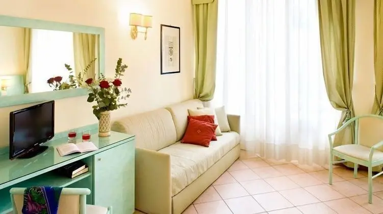 Standard Büyük Yataklı Tek Kişilik Oda