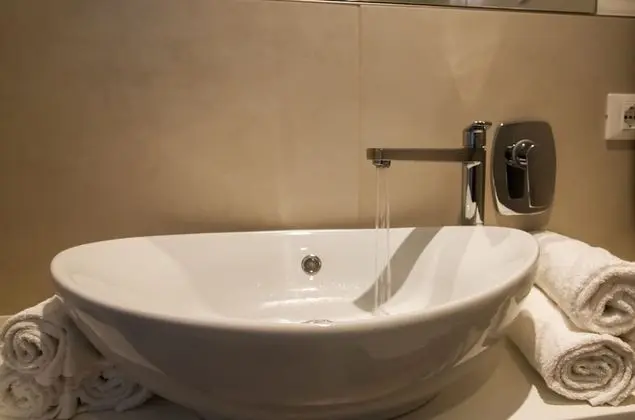 Standard Üç Kişilik Oda, Deniz Manzaralı