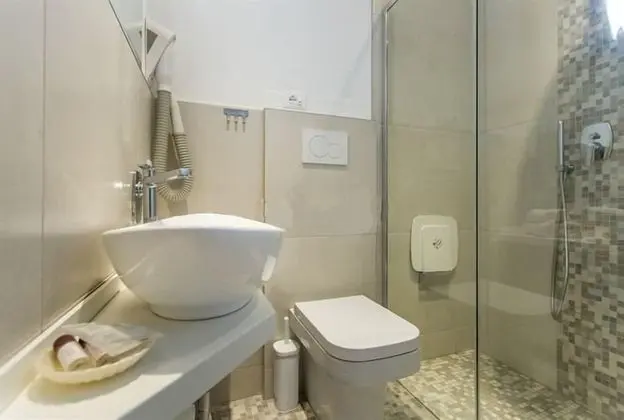 Tek Büyük veya İki Ayrı Yataklı Oda