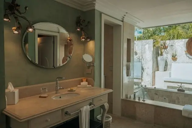 Luxury Pool Junior Suite