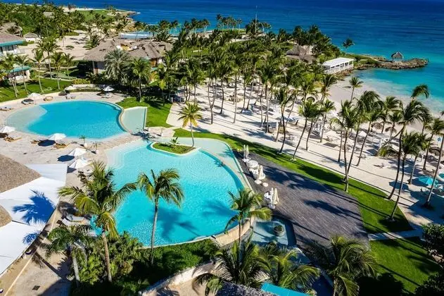 Two Bedroom Ocean View/Front Suite