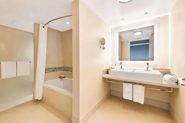 Premium Süit, 1 En Büyük (King) Boy Yatak, Manzaralı (Bay View)