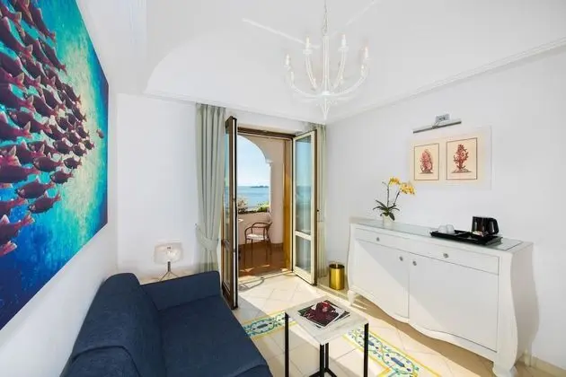 Junior Süit, Balkon, Deniz Manzaralı