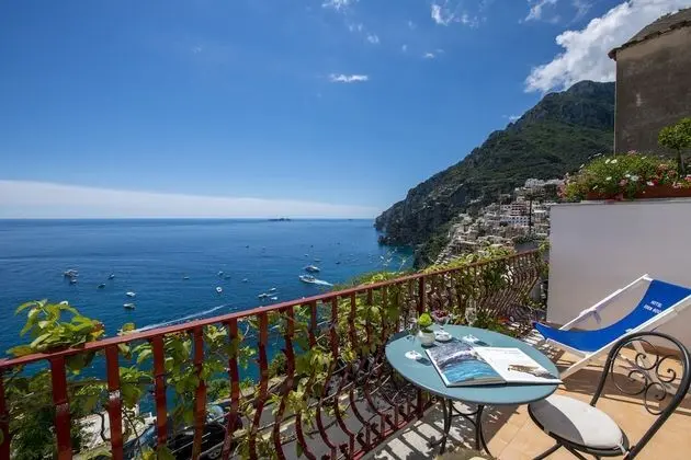 Junior Süit, Balkon, Deniz Manzaralı