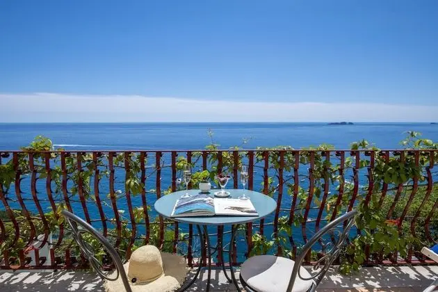 Junior Süit, Balkon, Deniz Manzaralı