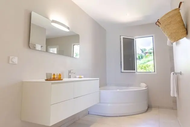 Premium Villa, 4 Yatak Odası, Deniz Manzaralı, Okyanusa Sıfır