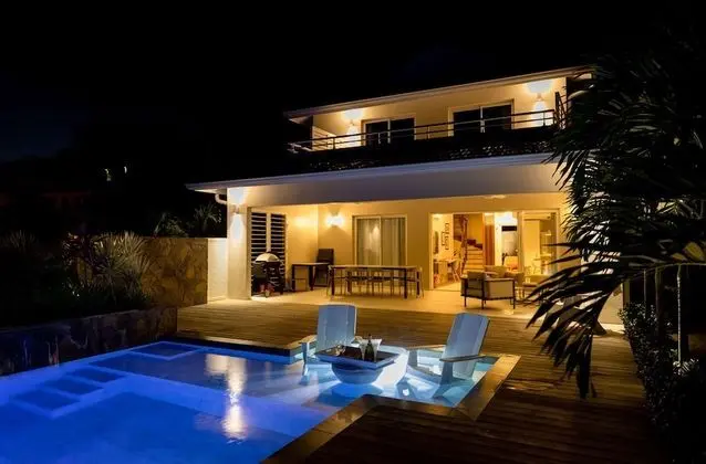Superior Villa, 4 Yatak Odası, Deniz Manzaralı, Okyanusa Sıfır