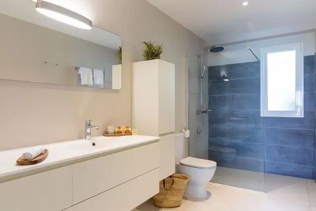 Superior Villa, 4 Yatak Odası, Deniz Manzaralı, Okyanusa Sıfır