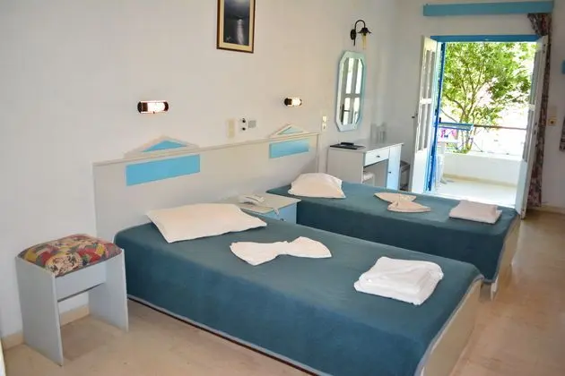 1 Çift Kişilik Veya 2 Tek Kişilik Yatak Side Sea View