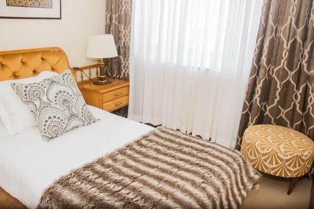 Villa, 3 Yatak Odası, Avlu Manzaralı