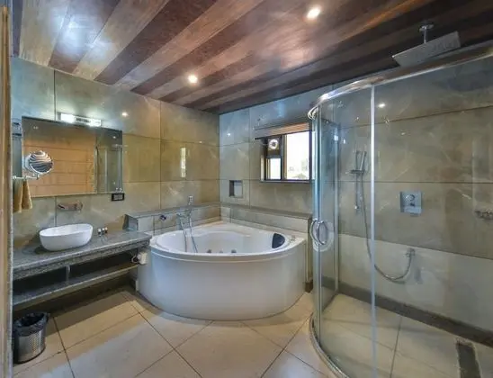 Luxury Süit, 1 En Büyük (King) Boy Yatak, Dağ Manzaralı