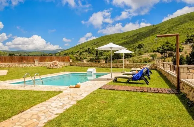 Family Villa, 3 Yatak Odası, Kişiye Özel Havuzlu