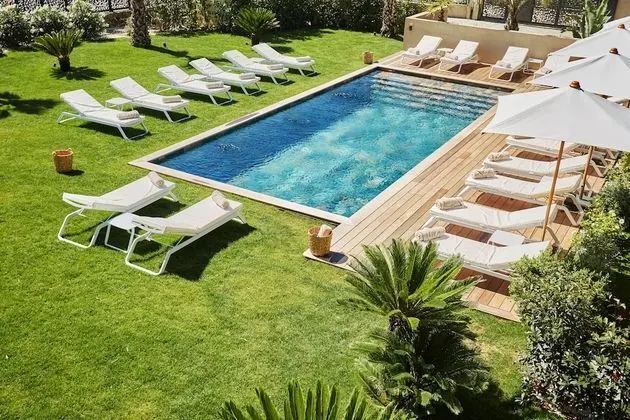 Design Oda, 1 Büyük (Queen) Boy Yatak, Engellilere Uygun, Deniz Manzaralı