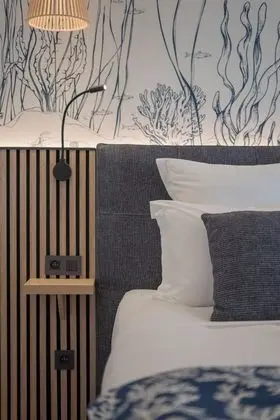 Design Oda, 1 Büyük (Queen) Boy Yatak, Engellilere Uygun, Deniz Manzaralı