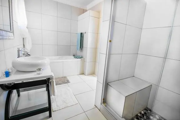 Honeymoon Süit, 1 Yatak Odası, Bahçe Manzaralı