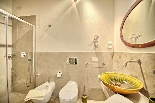 Ev, 6 Yatak Odası (Villa Eden)