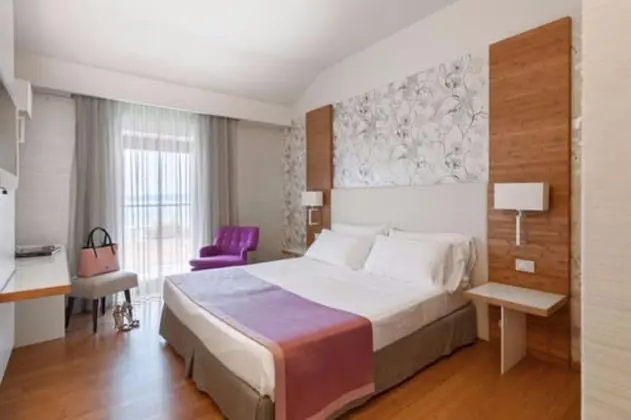 Tek Büyük Yataklı Oda, Balkon, Göl Manzaralı (Quality)
