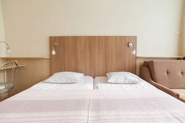 Standard Tek Büyük Yataklı Oda