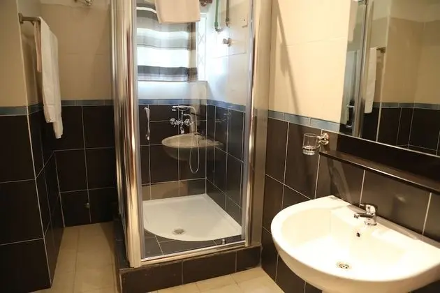 Deluxe Tek Büyük Yataklı Oda, 1 Büyük (Queen) Boy Yatak, Banyolu/Duşlu