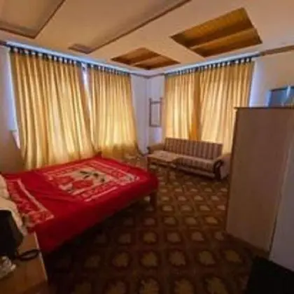 Standard Tek Büyük Yataklı Oda