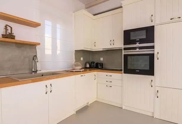 Grand Villa, Kişiye Özel Havuzlu, Deniz Manzaralı