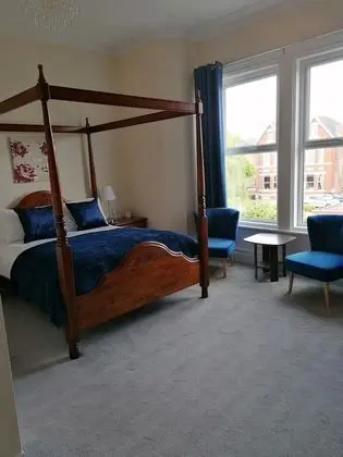 Tek Büyük Yataklı Oda, Banyolu/Duşlu (Four Poster)