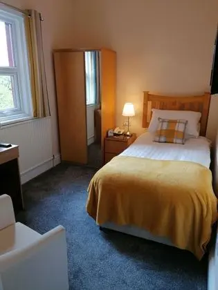 Tek Kişilik Oda, Banyolu/Duşlu (B&B)