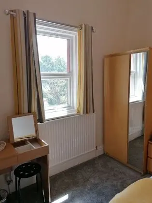 Tek Kişilik Oda, Banyolu/Duşlu (B&B)