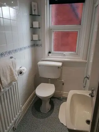 Tek Kişilik Oda, Banyolu/Duşlu (B&B)