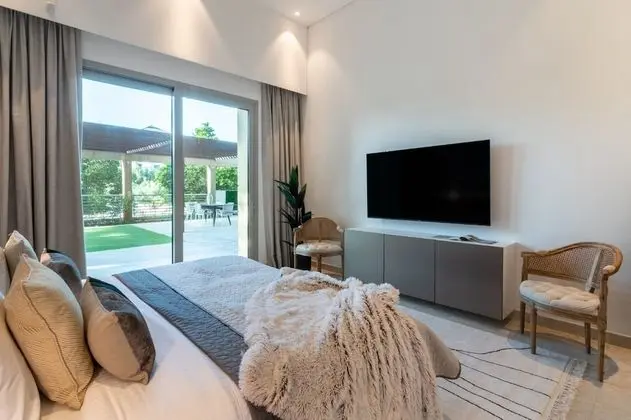 Luxury Çatı Katı Süiti (Penthouse), 4 Yatak Odası, Sigara İçilmez, Kişiye Özel Havuzlu