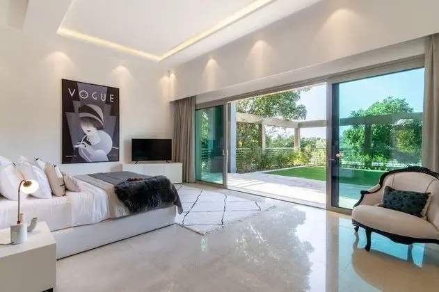 Luxury Çatı Katı Süiti (Penthouse), 4 Yatak Odası, Sigara İçilmez, Kişiye Özel Havuzlu