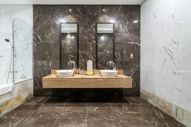 Luxury Çatı Katı Süiti (Penthouse), 4 Yatak Odası, Sigara İçilmez, Kişiye Özel Havuzlu