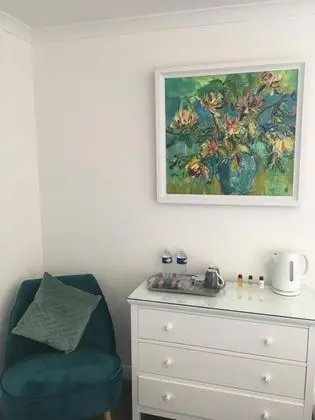 İki Ayrı Yataklı Oda, Banyolu/Duşlu
