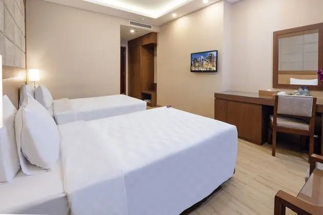 Deluxe İki Ayrı Yataklı Oda (Window (free minibar))