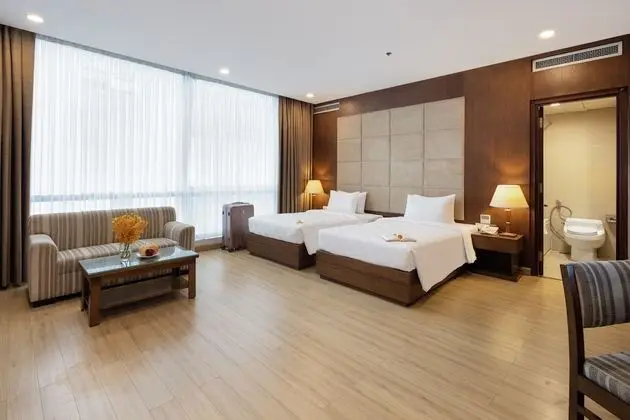 Junior Oda (Suite (free minibar))