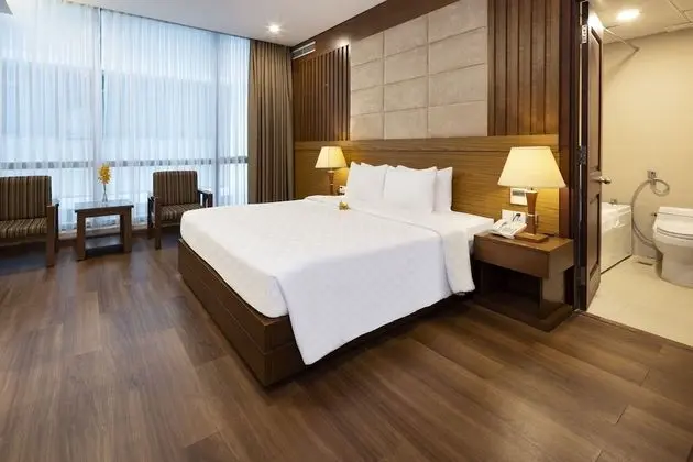 Junior Oda (Suite (free minibar))