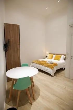 Standard Oda, 1 En Büyük (King) Boy Yatak