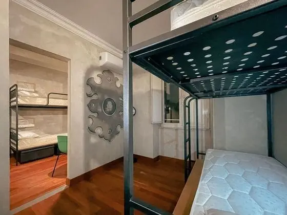 Ortak Ranzalı Oda, Karma Ranzalı Oda (4 People)