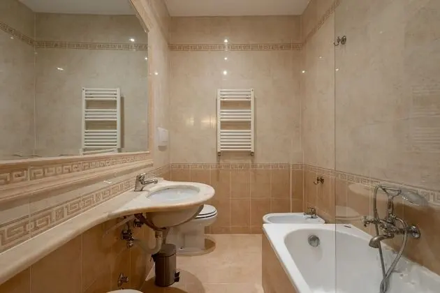 Ortak Ranzalı Oda, Karma Ranzalı Oda (4 People)