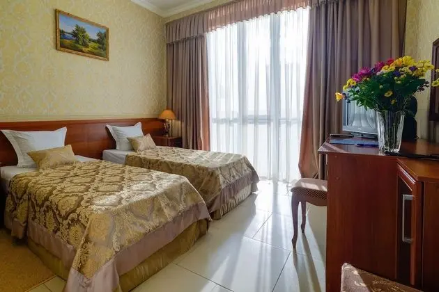 Standard Tek Büyük veya İki Ayrı Yataklı Oda