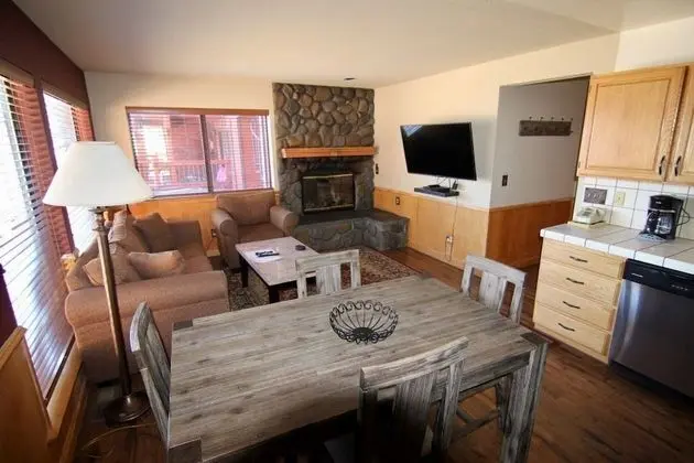 Comfort Daire, 2 Yatak Odası, Kısmi Göl Manzaralı