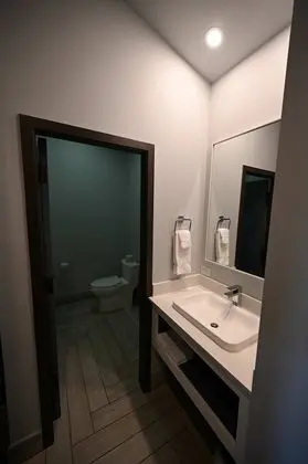 Standard Oda, 1 En Büyük (King) Boy Yatak, Sigara İçilmez, Manzaralı (Water View)
