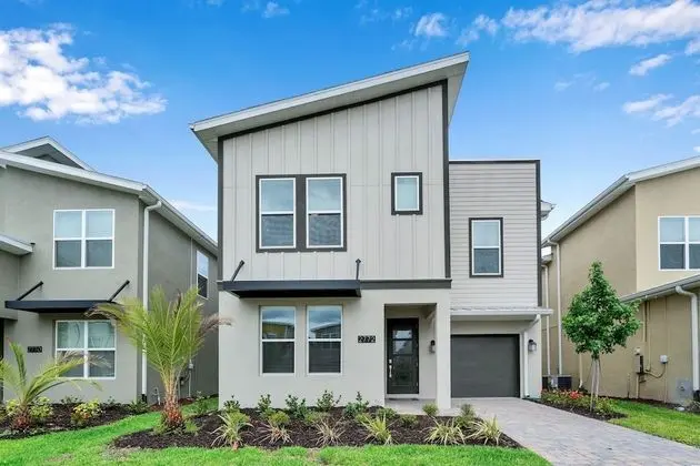 Villa (2772BOOKMARK)