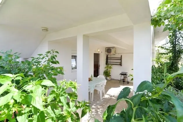 Apart Daire (Edi - amazing location by the sea - A)